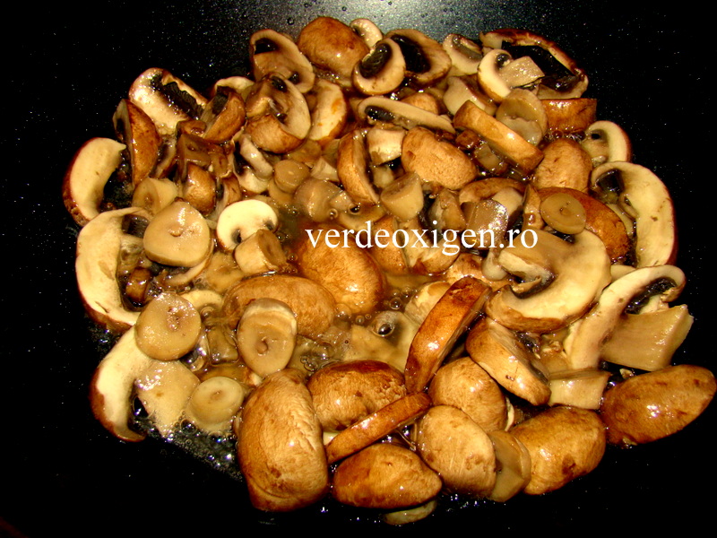 ciuperci brune calite