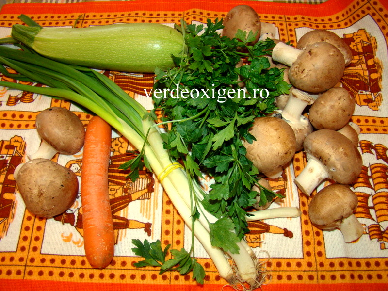 ingrediente dovlecei cu ciuperci